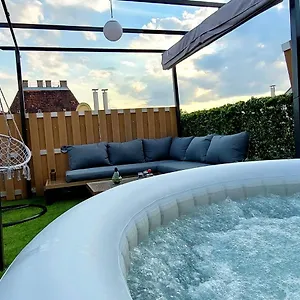 A+ Downtown Apartment