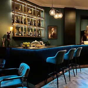 4* Hotell Rumor