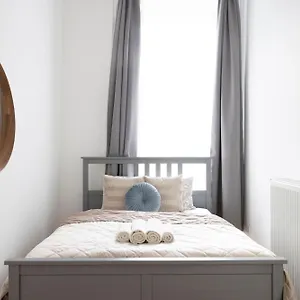  Apartment Exclusive Grand In The Heart Of