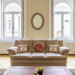 Graceful & Cozy Dream Next To The Opera House בודפשט