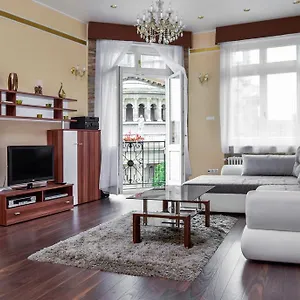  Apartment Basilica