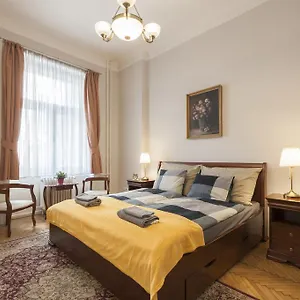 Liszt Ferenc Boutique Budapest