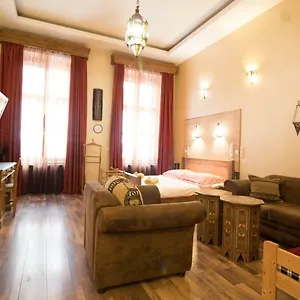  Apartment Royal Suites
